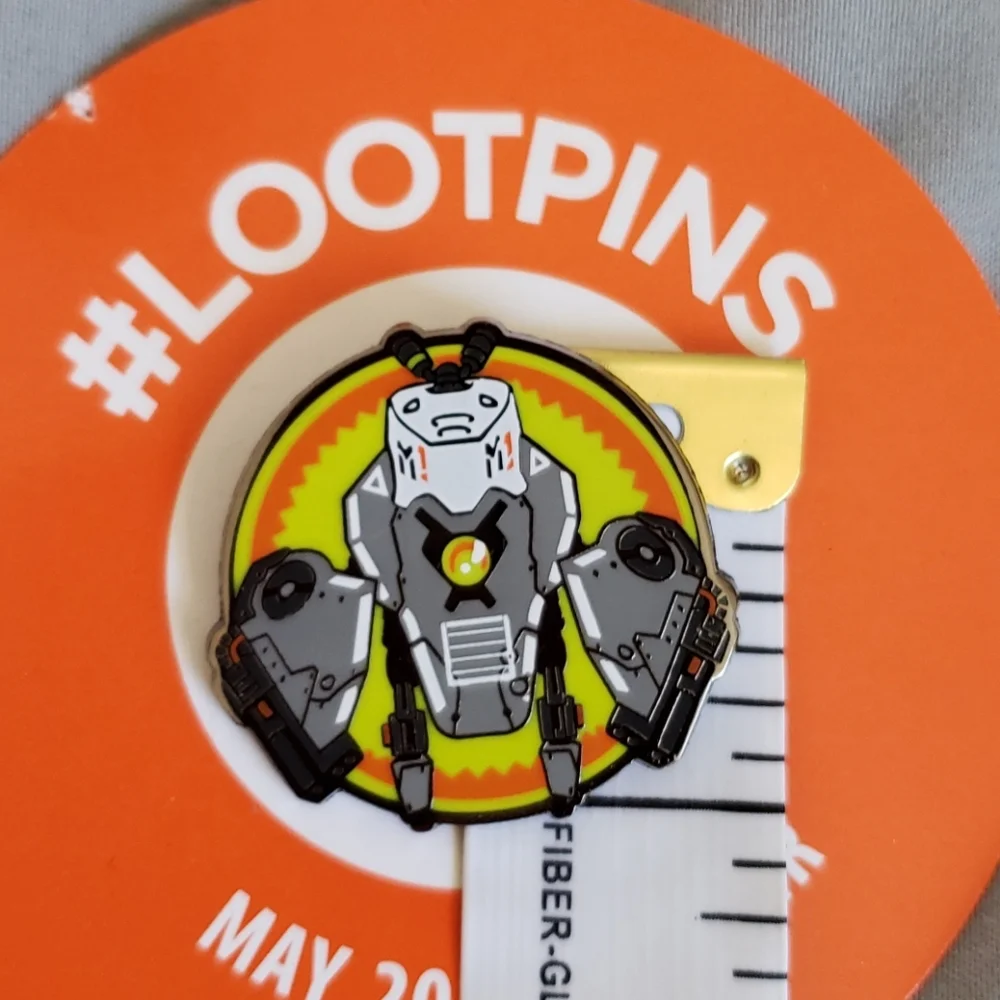 NWT Battleborn Loot Crate Pin